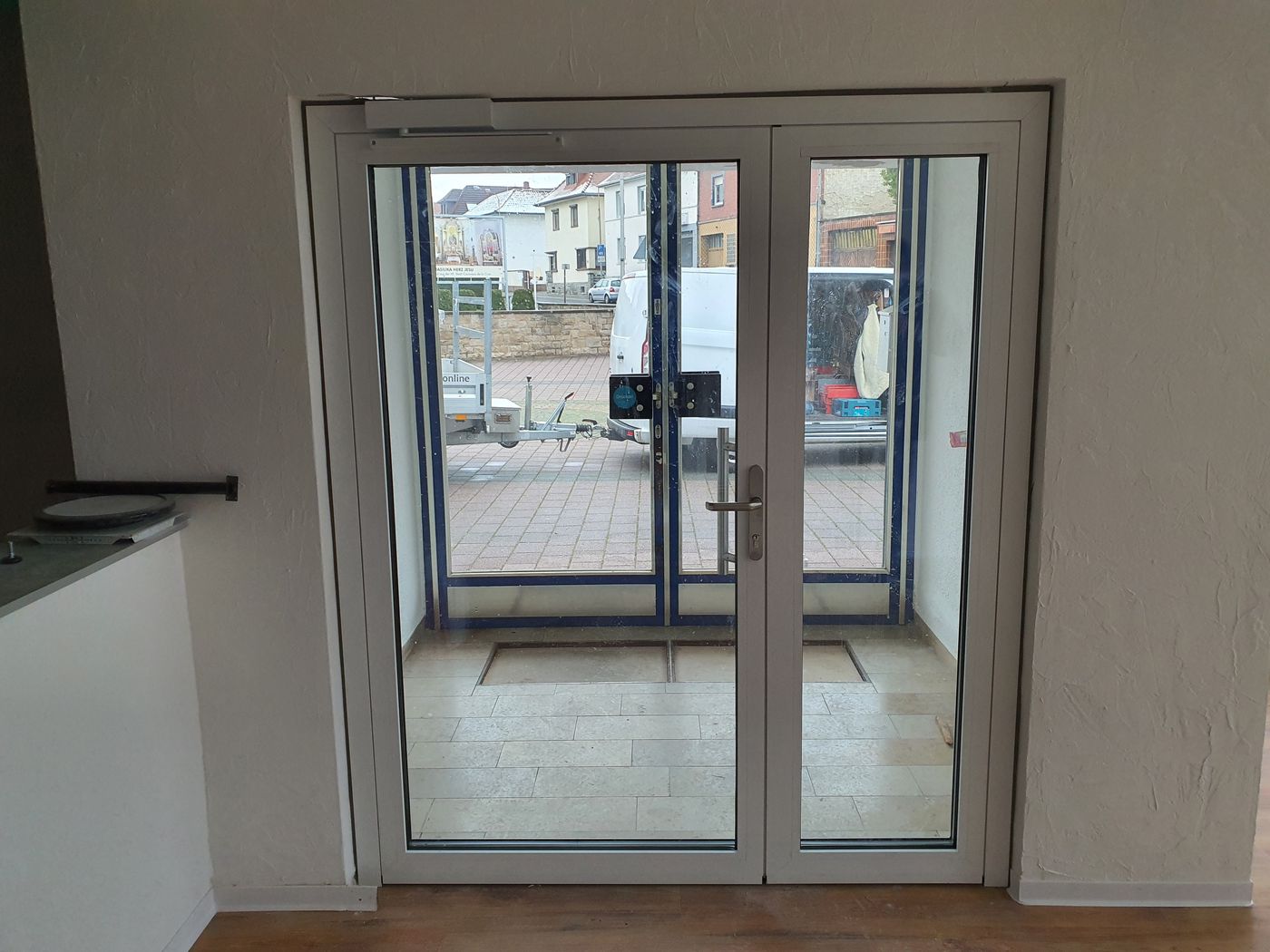 Aluminium Tür / Aluminium Haustür 2 flügelig in Obertshausen
