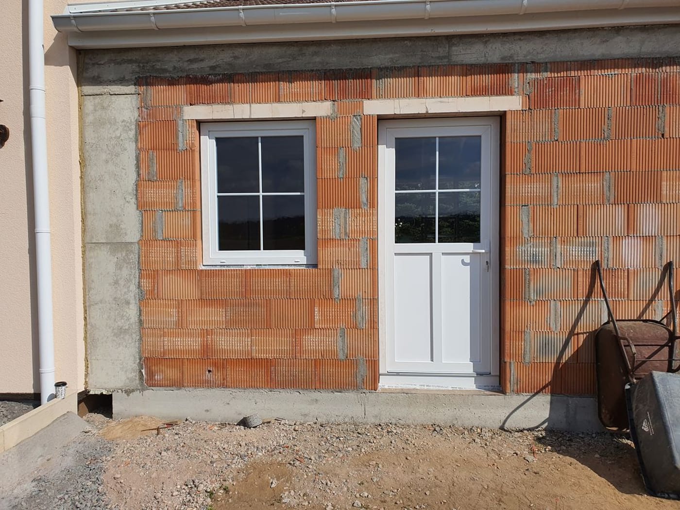 Fenster / Nebeneingangstür / Garagentür / Fenster mit Sprossen in Babenhausen