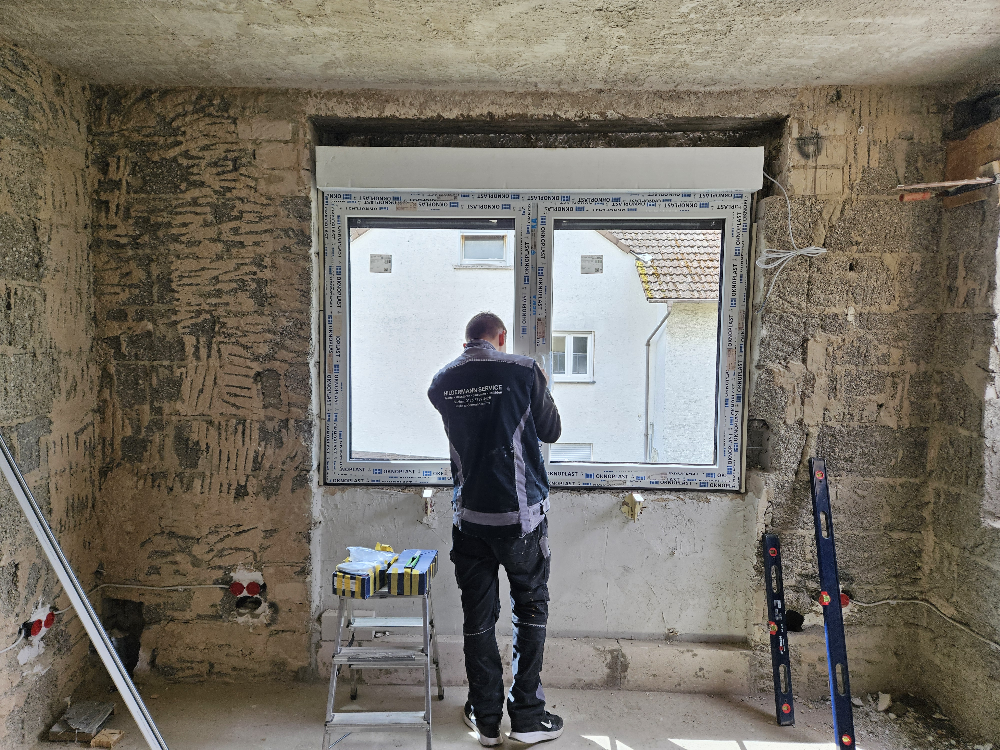Fenster Modernisierung / Premium Fenster / Veka Fenster / Oknoplast / BAFA Förderung Beantragung / Fenster Montage